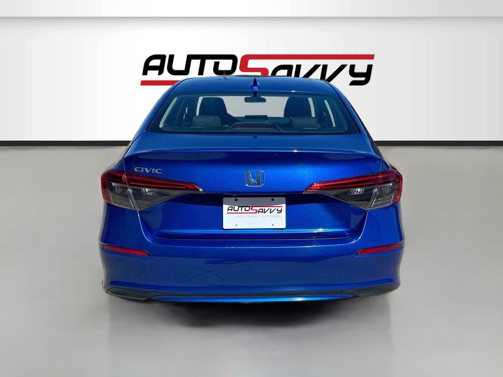 Used 2024 Honda Civic EX image 6