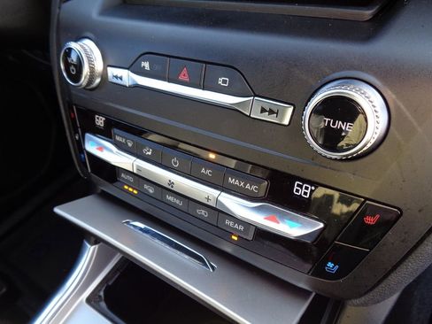 Used 2020 Ford Explorer ST image 27