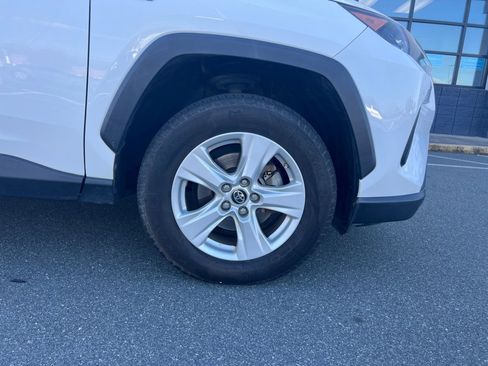 Used 2019 Toyota RAV4 LE image 28