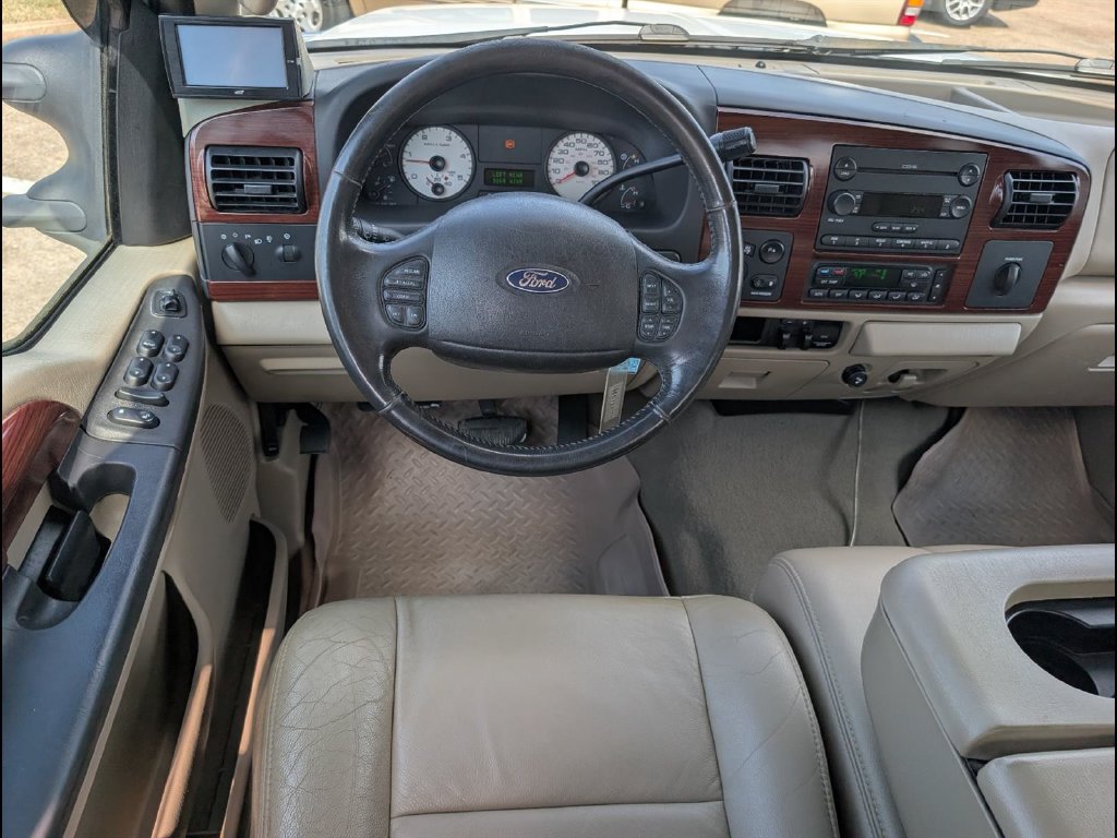 Used 2005 Ford F250 XL AWD/4WD image 11