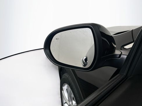 Used 2025 Buick Encore GX Preferred FWD image 16