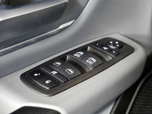Used 2023 RAM 1500 Big Horn AWD/4WD image 20