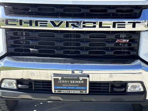Used 2023 Chevrolet Silverado 3500 LT w/ All Star Edition AWD/4WD image 11