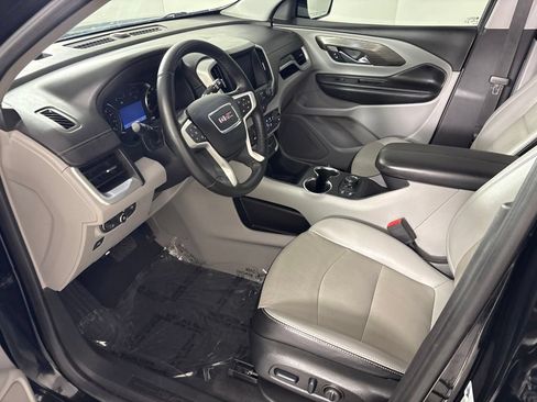 Used 2023 GMC Terrain SLT w/ LPO, Floor Liner Package AWD/4WD image 24