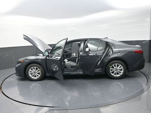 New 2026 Toyota Camry LE FWD image 38