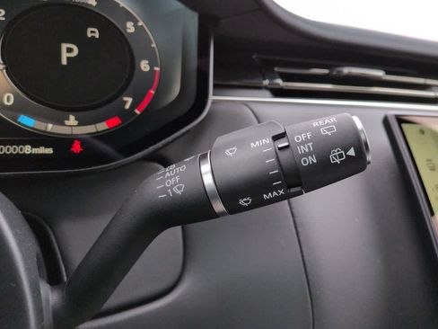 New 2026 Land Rover Range Rover SE image 27