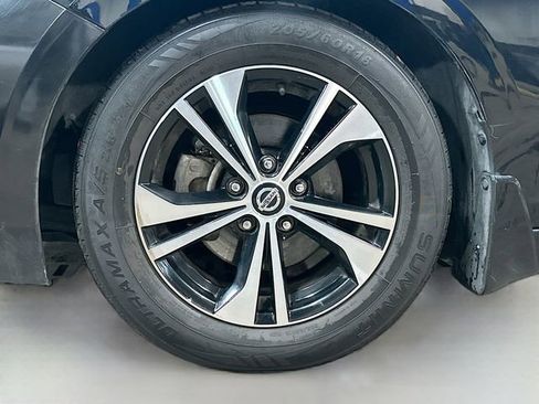 Used 2021 Nissan Sentra SV w/ Trunk Package image 29