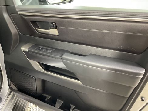 Certified 2023 Toyota Sequoia SR5 image 28