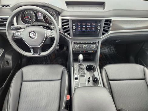 Used 2018 Volkswagen Atlas SE image 26