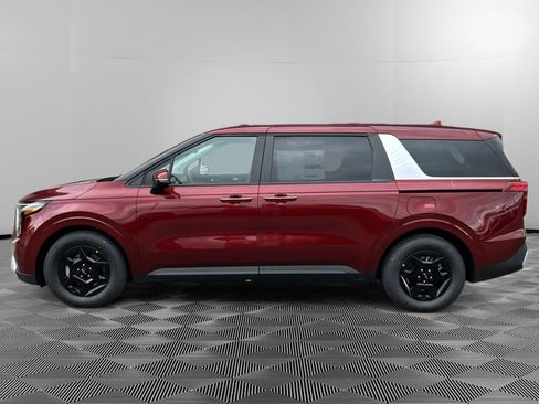 New 2026 Kia Carnival FWD image 7