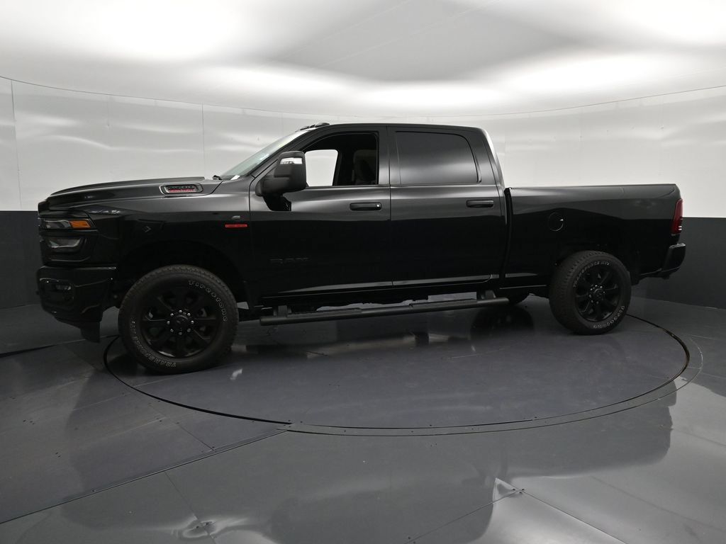 Used 2025 RAM 2500 Big Horn AWD/4WD image 7