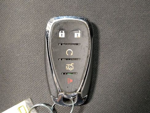 Used 2025 Chevrolet Malibu LT FWD image 32