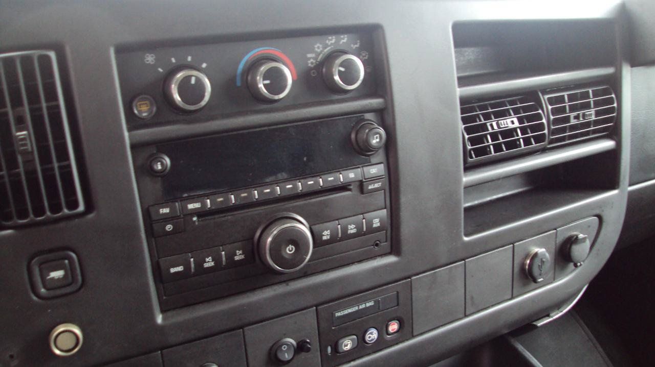 Used 2013 Chevrolet Express 1500 LS AWD/4WD image 22