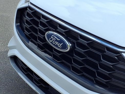 Used 2023 Ford Escape ST-Line w/ Tech Pack #1 FWD image 30