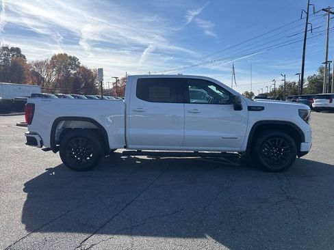 New 2026 GMC Sierra 1500 Elevation image 7