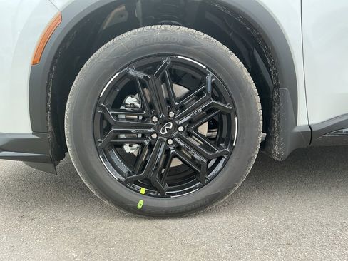 New 2026 INFINITI QX60 Sport w/ Dark Cargo Package image 9