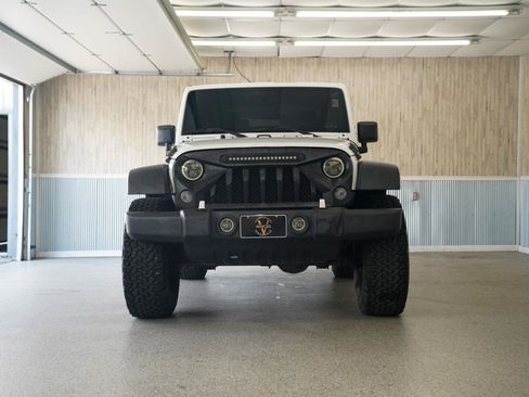 Used 2014 Jeep Wrangler Sport w/ Quick Order Package 24S AWD/4WD image 2