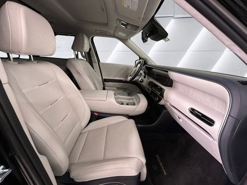 Used 2026 Hyundai Palisade Calligraphy AWD/4WD image 13