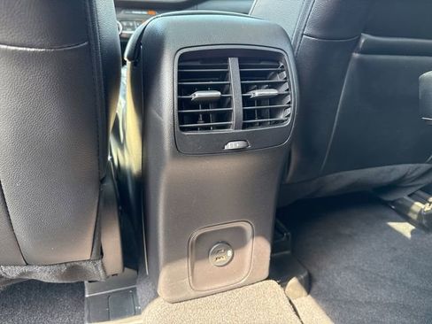 Used 2022 Ford Escape Titanium w/ Titanium Elite Package image 36