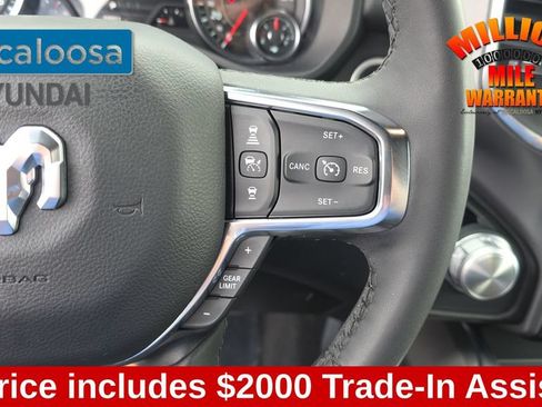 Used 2025 RAM 1500 Laramie AWD/4WD image 18