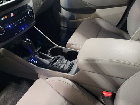 Used 2020 Hyundai Tucson SE FWD image 26