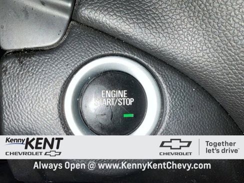 Used 2019 Chevrolet Equinox LT w/ Driver Convenience Package image 20