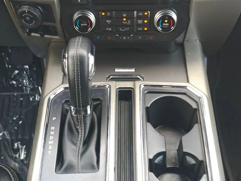 Used 2016 Ford F150 Lariat w/ Equipment Group 502A Luxury RWD image 21