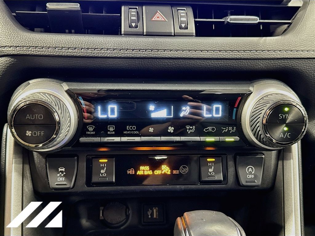 Used 2024 Toyota RAV4 XLE Premium w/ Weather Package AWD/4WD image 17