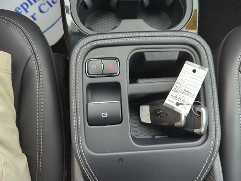 Used 2025 Ford Mustang Mach-E Select AWD/4WD image 20