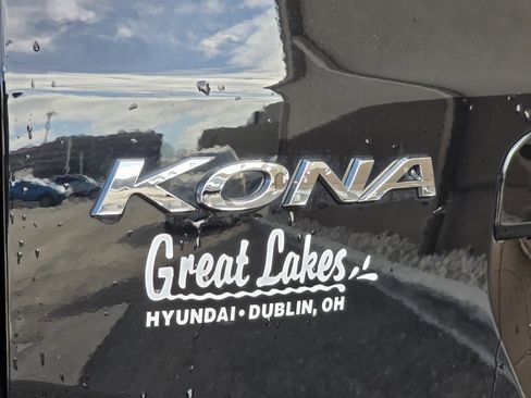 Used 2023 Hyundai Kona SEL image 12