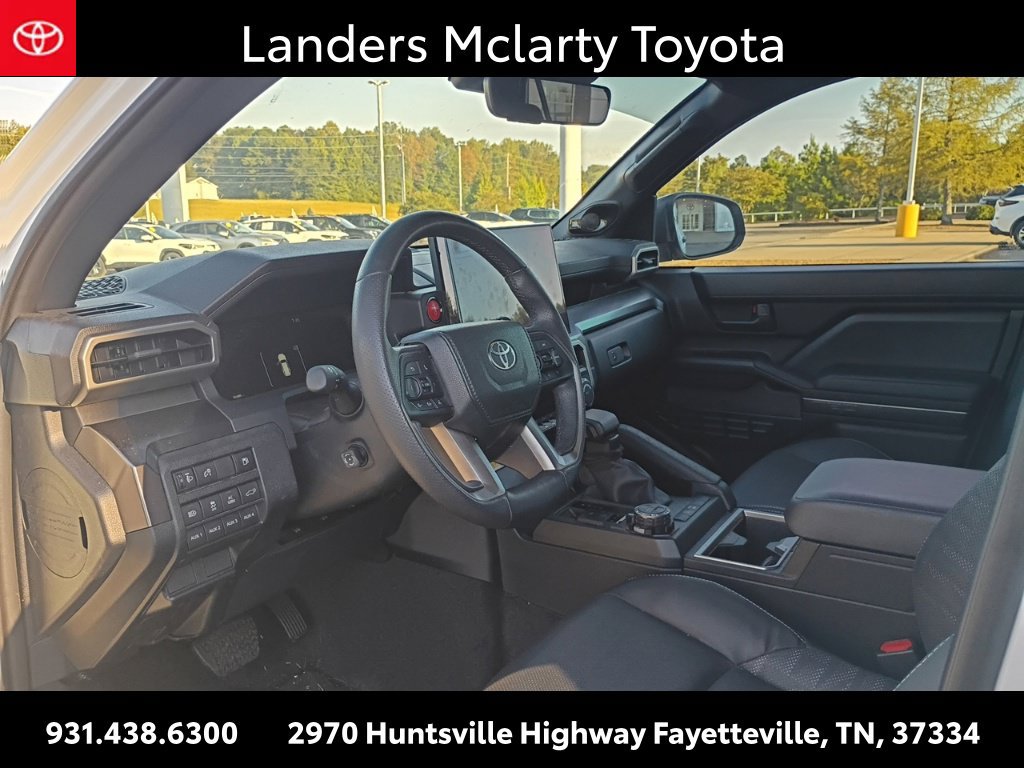 Used 2025 Toyota 4Runner TRD Off-Road Premium AWD/4WD image 5