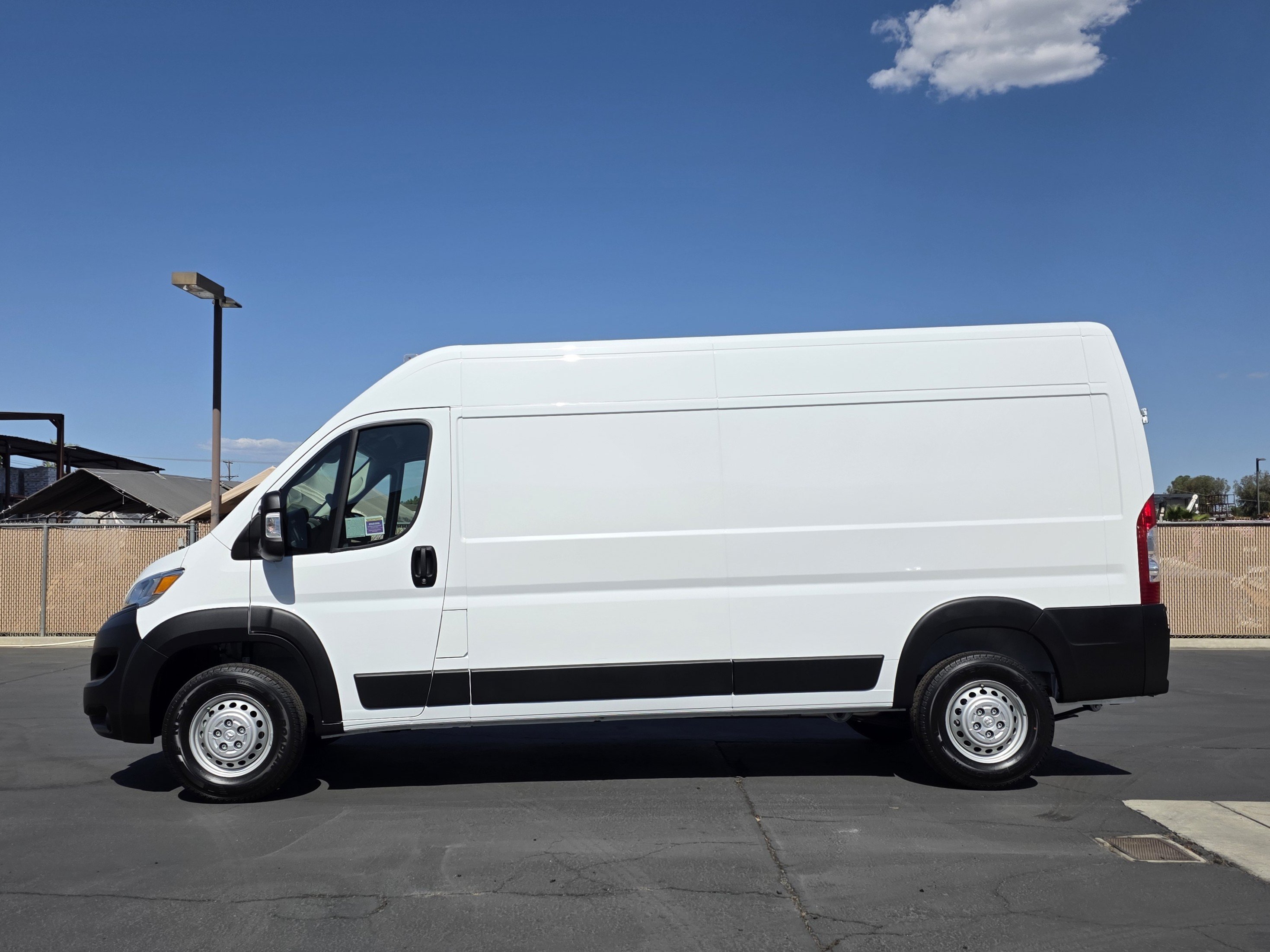 New 2027 RAM ProMaster 2500 FWD image 2