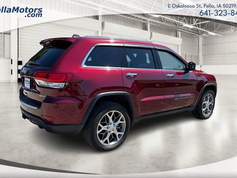 Used 2022 Jeep Grand Cherokee Limited w/ Trailer Tow Group IV AWD/4WD image 3