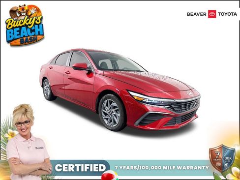 Used 2024 Hyundai Elantra SEL FWD image 1