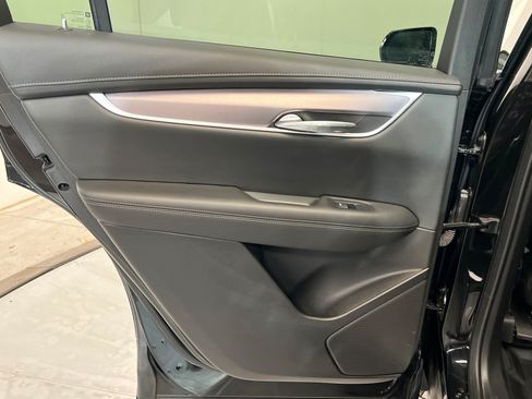 Used 2022 Cadillac XT6 Luxury FWD image 19