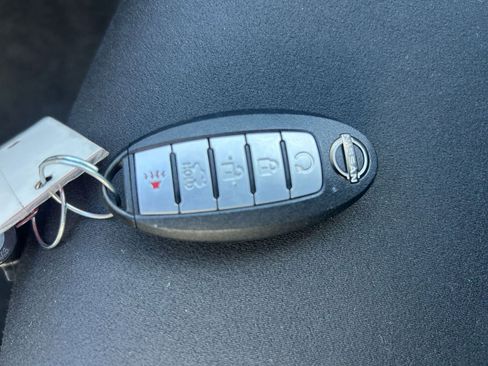 Used 2025 Nissan Altima 2.5 SV image 21