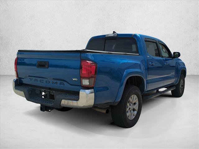 Used 2018 Toyota Tacoma SR5 RWD image 5