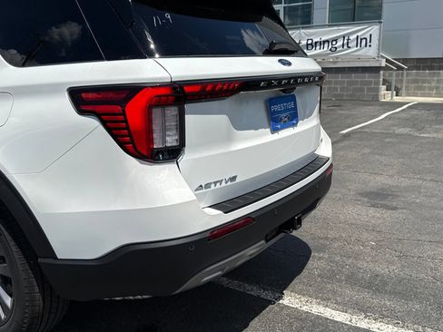 New 2026 Ford Explorer Active AWD/4WD image 33