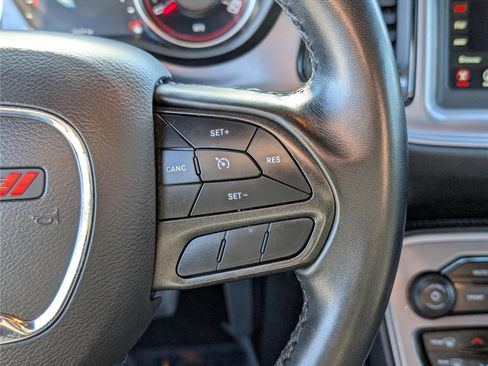 Used 2023 Dodge Challenger SXT image 22