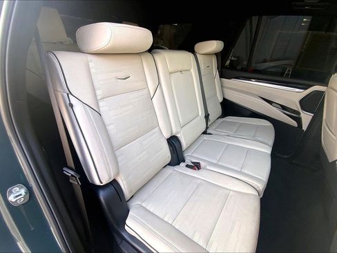 Used 2025 Cadillac Escalade Sport image 29