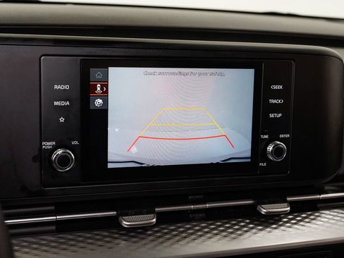 Certified 2024 Kia Carnival LX image 14