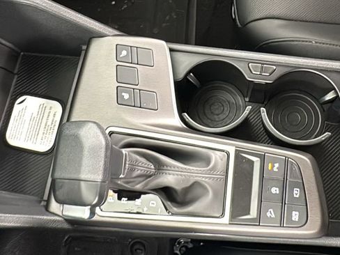 Used 2026 Kia Sportage EX image 29