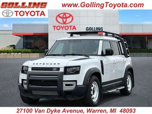 Used 2023 Land Rover Defender 110 S image 1