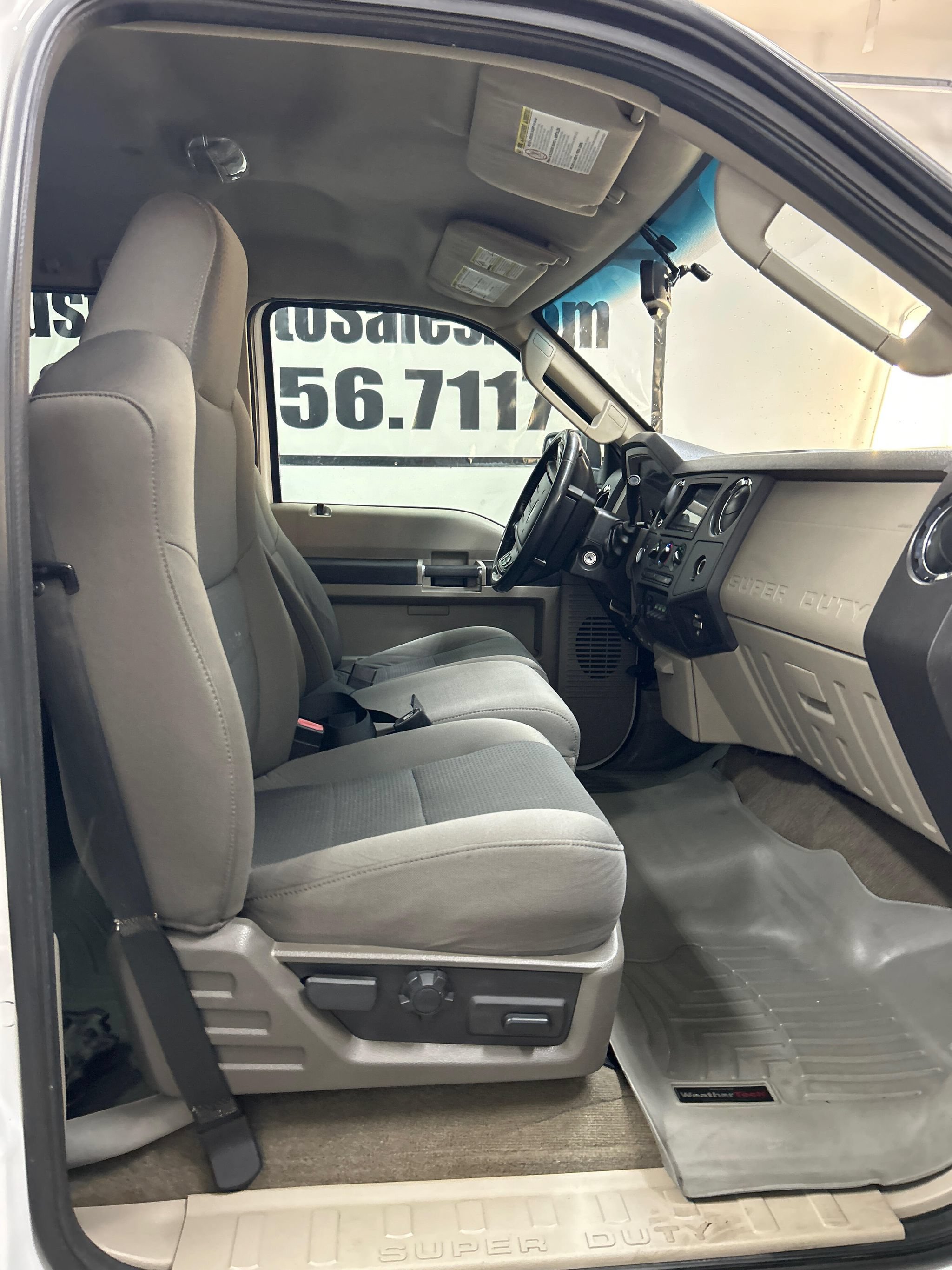 Used 2010 Ford F250 Lariat AWD/4WD image 13