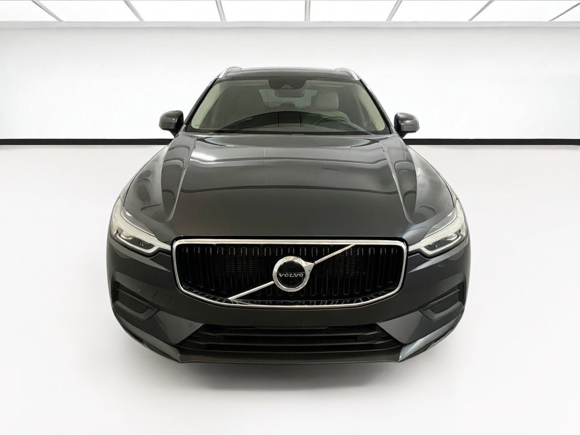 Used 2018 Volvo XC60 T5 Momentum w/ Convenience Package AWD/4WD image 2