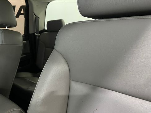 Used 2019 Chevrolet Silverado 2500 W/T AWD/4WD image 16