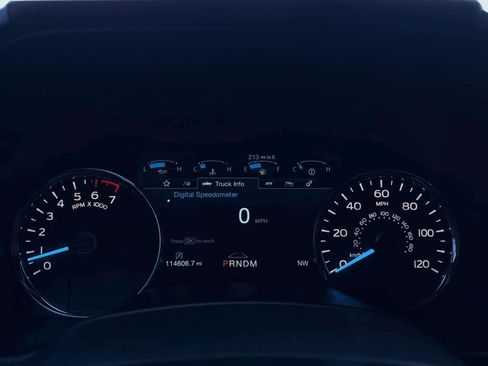 Used 2018 Ford F150 Platinum w/ Equipment Group 701A Luxury AWD/4WD image 11