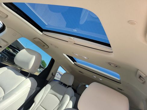 Used 2023 Buick Enclave Premium w/ Experience Buick Package FWD image 13
