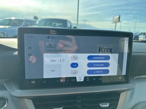 New 2026 Ford Explorer Active w/ Active Comfort Package image 24