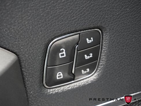 Used 2020 Ford F450 Platinum w/ FX4 Off-Road Package image 29